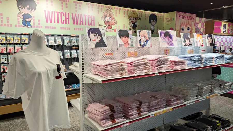 《WITCHWATCH 魔女守護者》快閃店中山地下街誠品R79期間限定開幕!讓妮可施展周邊買好買滿的魔法🧙♀️ 33 PXL 20250704 022610339 scaled