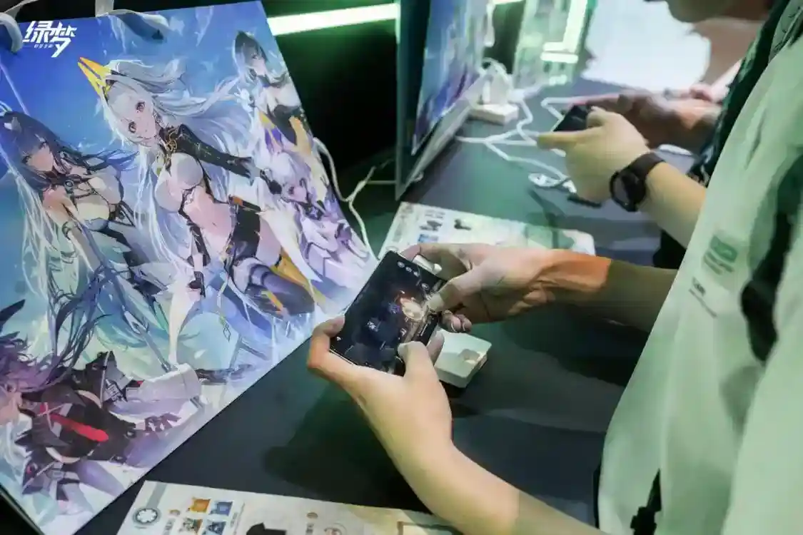 二次元ACT新游燃动BW2025《绿梦：时空之声》展台引爆试玩热潮