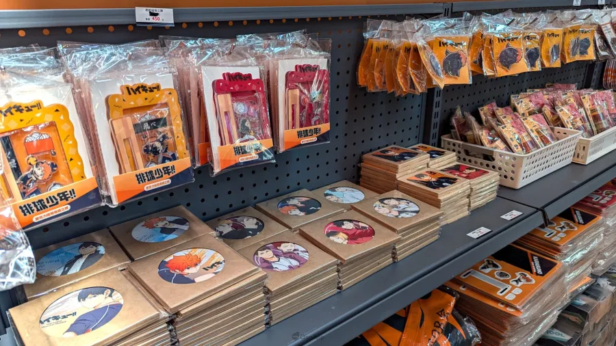 《排球少年!!》全新快閃店7月23日台北開幕!球場主題設計搭配多款新品回味熱血比賽 36 PXL 20250723 030057109 scaled