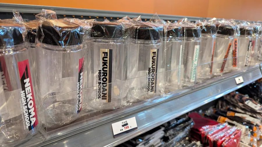 《排球少年!!》全新快閃店7月23日台北開幕!球場主題設計搭配多款新品回味熱血比賽 31 PXL 20250723 025905263 scaled