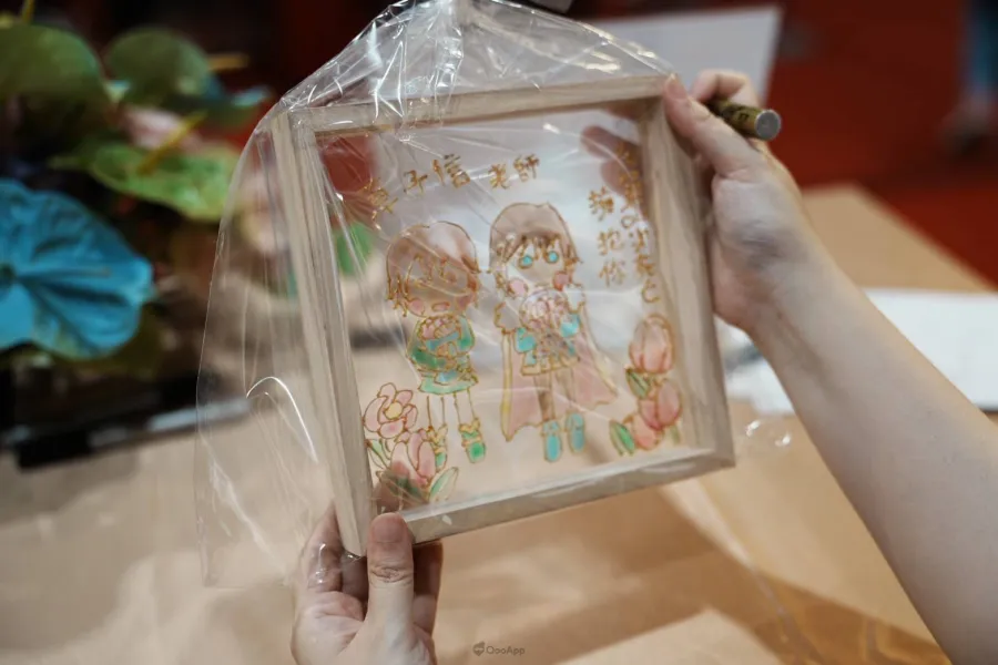 2025漫博：《在第∞次死亡擁抱你》小說暨漫畫聯合簽名會作者草子信、插畫阿蟬、漫畫蔡鴻忠共同登場！