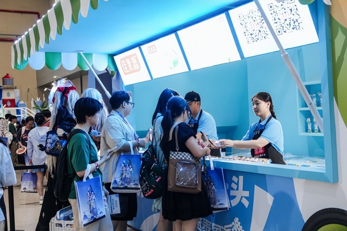 回迦过年啦!《FGO》FES 2025线下纪念展现场沉浸式体验直击