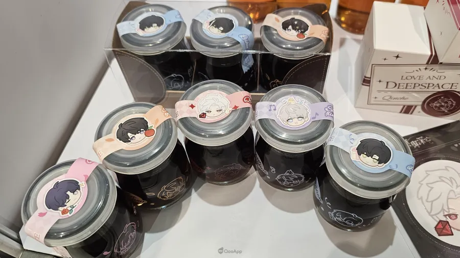 超沉浸戀愛互動遊戲《戀與深空 POP-UP STORE》開張！ 5位男主角與你浪漫相約高雄夢時代