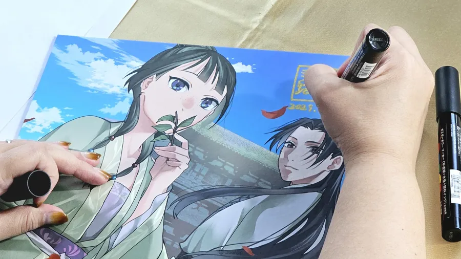 《藥屋少女的呢喃》漫畫家倉田三之路2025高雄動漫節簽名會回顧！分享創作幕後心路歷程