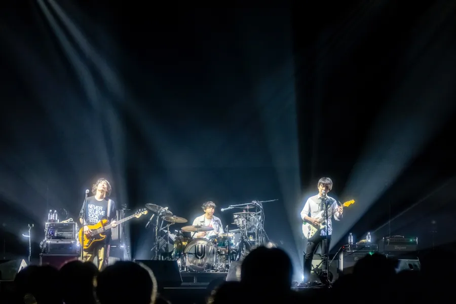 2026冬番《皎潔深宵之月》公開前導宣傳影片，OP＆ED皆由UNISON SQUARE GARDEN演唱！