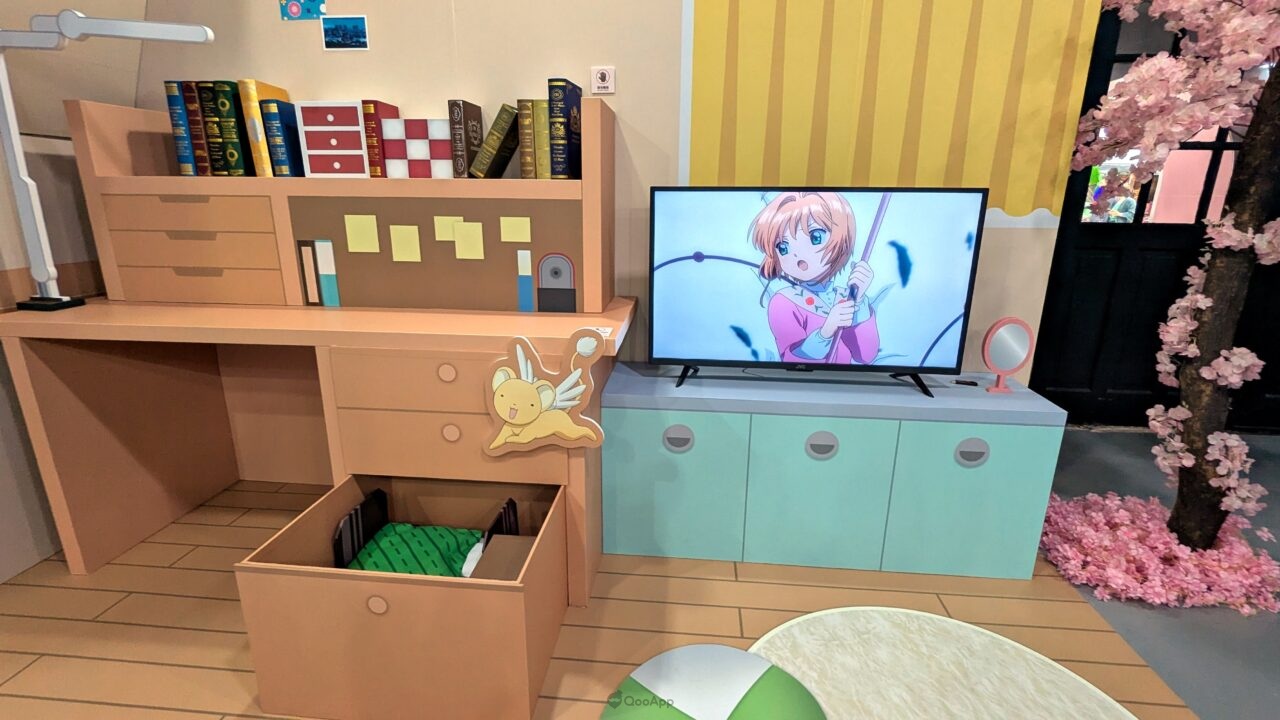 《庫洛魔法使 透明牌篇》春日粉櫻快閃店華山亮麗登場!全新春季風格粉嫩抽卡機、下午茶外帶點心迎接春天氣息🌸 3 PXL 20260225 081057732