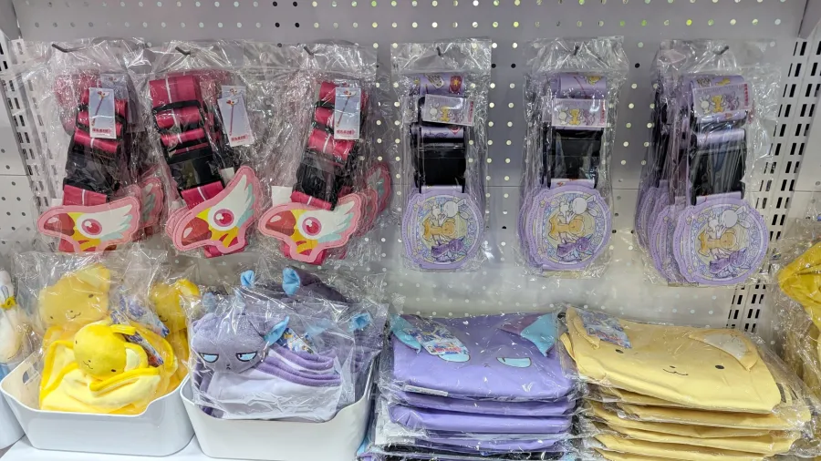 《庫洛魔法使 透明牌篇》春日粉櫻快閃店華山亮麗登場!全新春季風格粉嫩抽卡機、下午茶外帶點心迎接春天氣息🌸 29 PXL 20260225 083820200 scaled